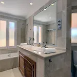 Stunning 2 Bedroom In Aloha Hill Club Apartamento Marbella
