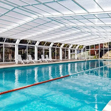 아파트 Stunning 2 Bedroom In Aloha Hill Club