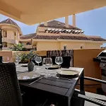 Stunning 2 Bedroom In Aloha Hill Club 公寓 马尔韦利亚