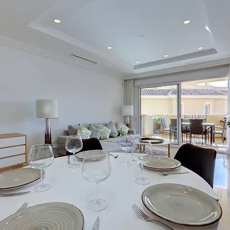 Διαμέρισμα Stunning 2 Bedroom In Aloha Hill Club Μαρμπέλλα