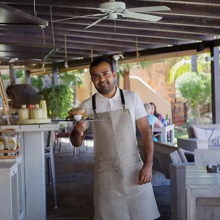 Stunning 2 Bedroom In Aloha Hill Club *