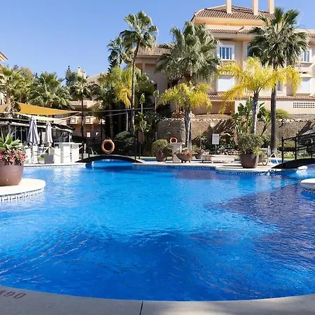 Stunning 2 Bedroom In Aloha Hill Club Διαμέρισμα