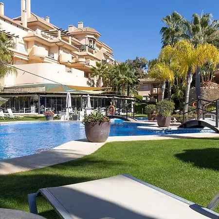 Stunning 2 Bedroom In Aloha Hill Club Appartement *