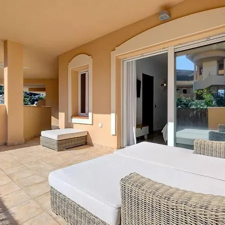 Stunning 2 Bedroom In Aloha Hill Club *