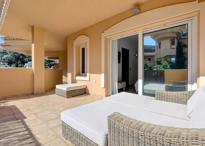 Stunning 2 Bedroom In Aloha Hill Club *