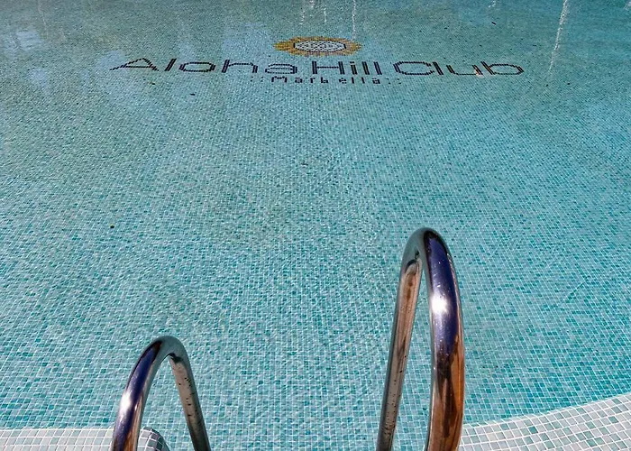 Stunning 2 Bedroom In Aloha Hill Club * Marbella